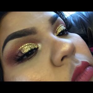 Meet your Posher, Yesenia